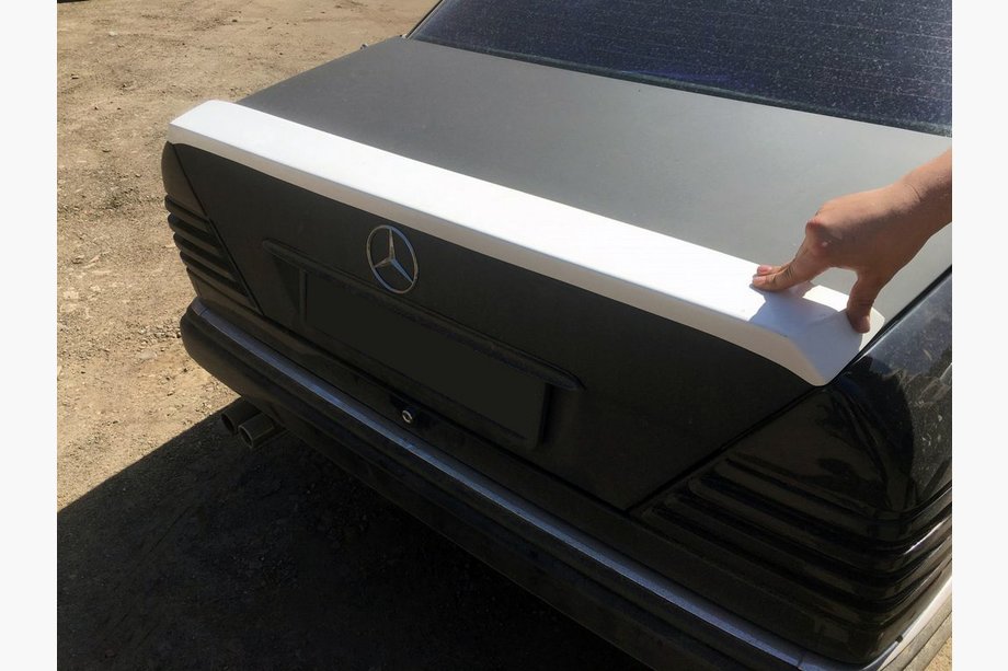 Mercedes E-сlass W124 1984–1997 Spoileri (maalattava) Image