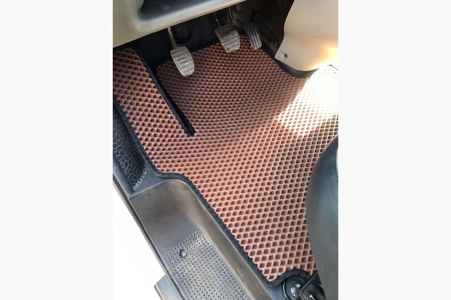 Renault Trafic 2001–2015 EVA-auton matot (tiilikuvio) 1+1 Image