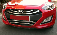Hyundai I-30 2012–2017 Alasäleikön suojalistat, tyyppi 2 (ruostumaton teräs) kuva 1