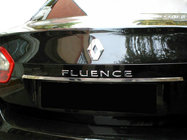 Renault Fluence 2009–2016 Rekisterikilven ylälista (ruostumaton teräs) kuva 1