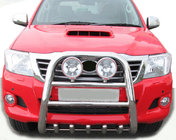 Toyota Hilux 2006–2015 Karjapuskuri QT007 (ruostumaton teräs) kuva 1