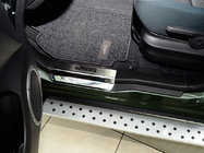 Suzuki Grand Vitara 2005–2017 Natanika Premium kynnyslistat (4 kpl, ruostumaton teräs) kuva 1