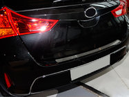 Toyota Auris 2012–2018 Takapuskurin suojalista Nataniko (HB, ruostumaton teräs) kuva 1