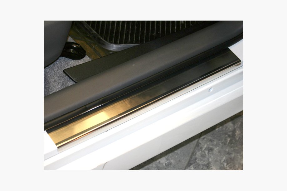 Toyota Prius 2009–2015 Natanika Premium kynnyslistat (4 kpl, ruostumaton teräs) Image