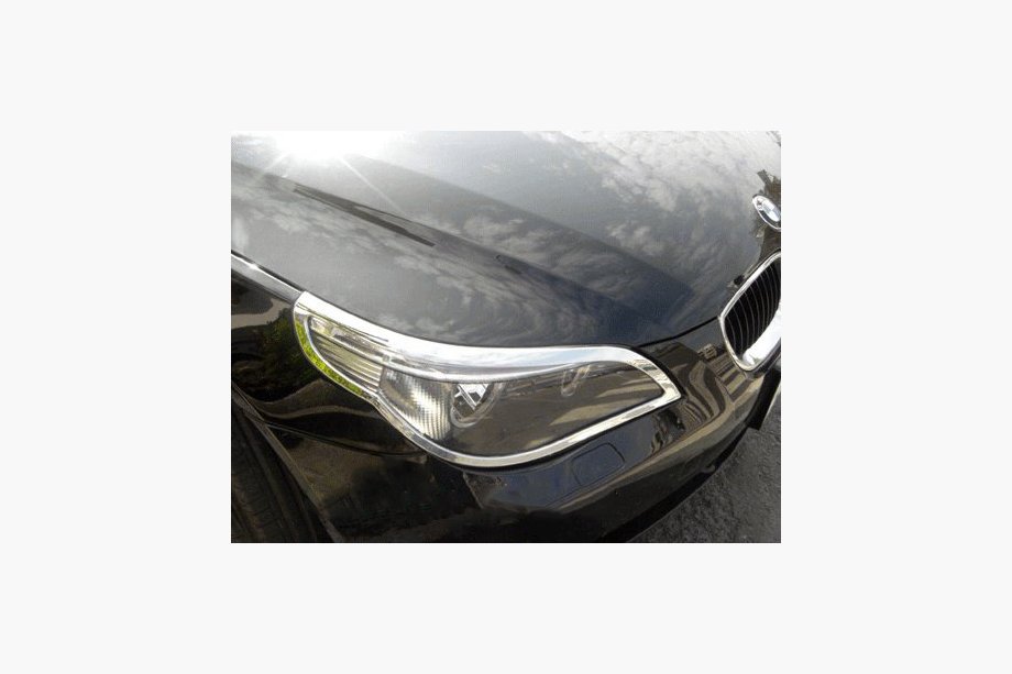 BMW 5-sarja E60/E61 2003–2010 Ajovalojen kromilistat (2 kpl, muovi) Image