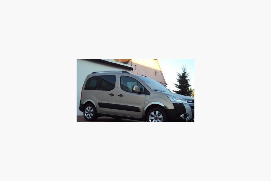 Citroen Berlingo 2008–2018 Pyöränkaaren kromilistat (4 kpl, ruostumaton teräs) 2 sivuovea, ruostumaton teräs Image