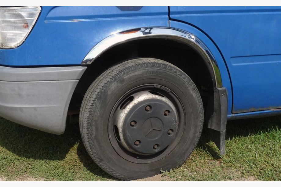 Volkswagen LT 1995–2006 Pyöränkaaren kromilistat (4 kpl, ruostumaton teräs) Image