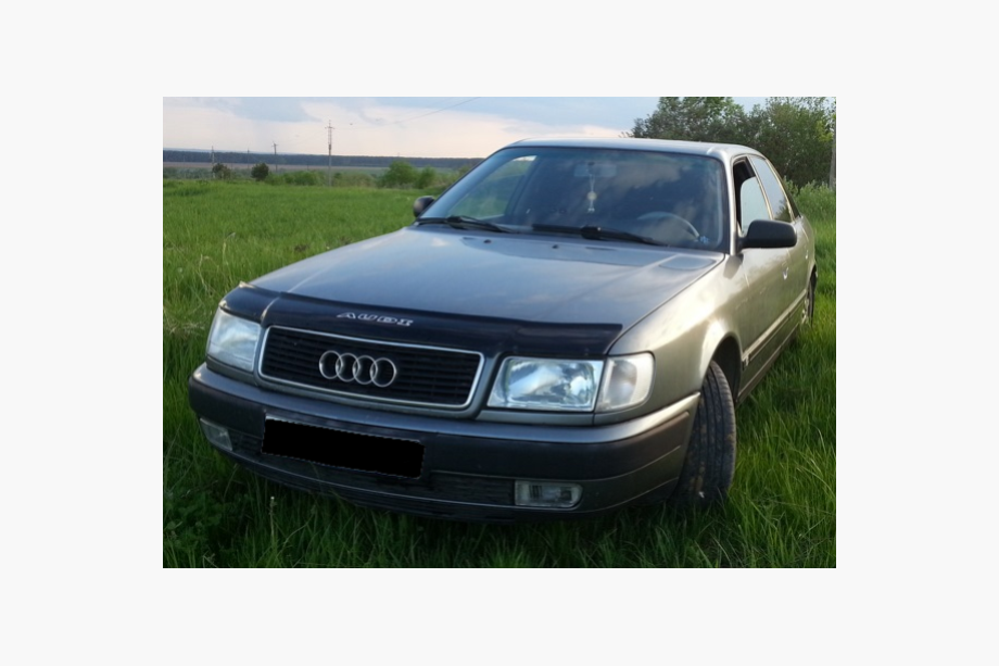 Audi 100 C4 1990–1994 Konepellin deflektori VIP Image
