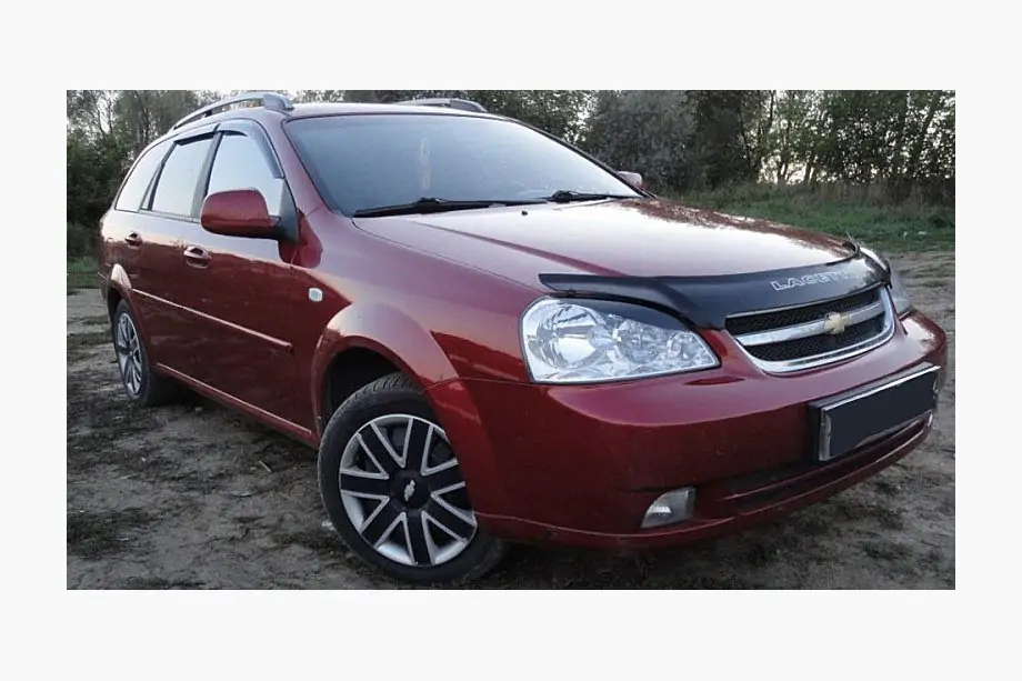 Chevrolet Lacetti 2003–2024 Konepellin kivisuoja (SD / SW, VIP) Image