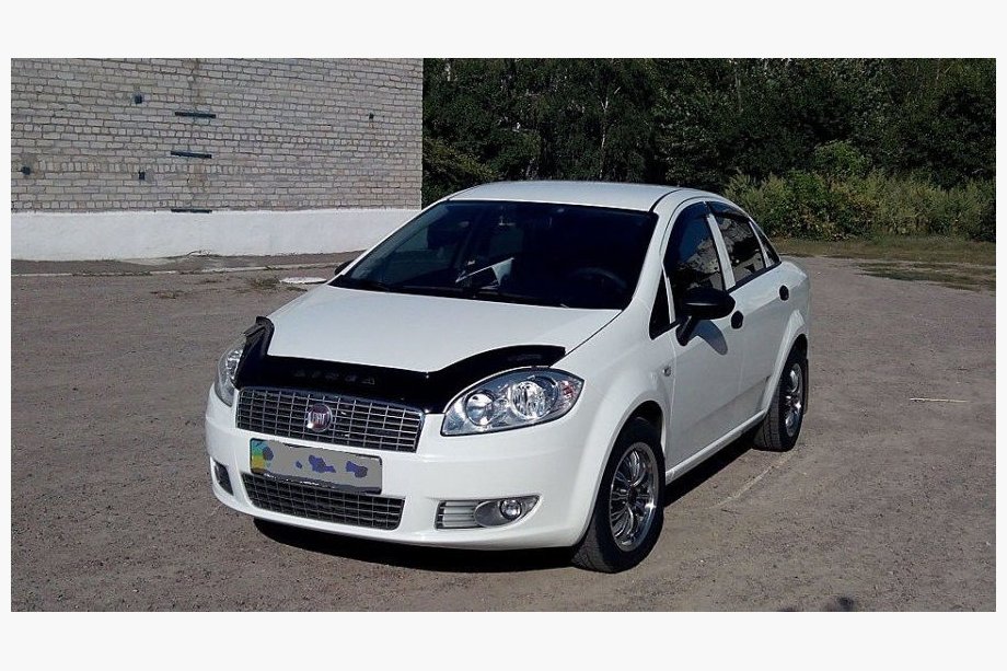 Fiat Linea 2006–2018 Konepellin tuuliohjain (VIP) Image