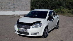 Fiat Linea 2006–2018 Konepellin tuuliohjain (VIP) kuva 1