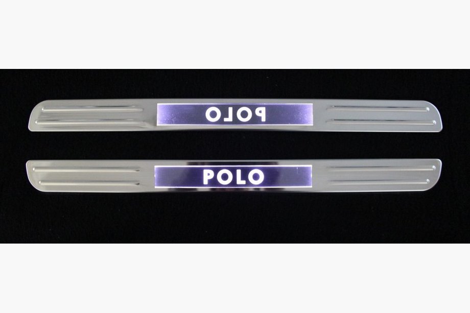 Volkswagen Polo 2010–2017 Langattomat valaistut kynnyslistat (2 kpl, ruostumaton teräs) Image