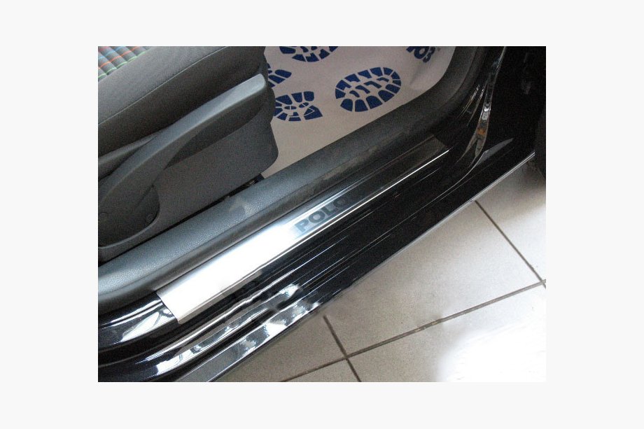 Volkswagen Polo 2001–2009 Nataniko ovikynnyslistat (4 kpl, ruostumaton teräs) Image