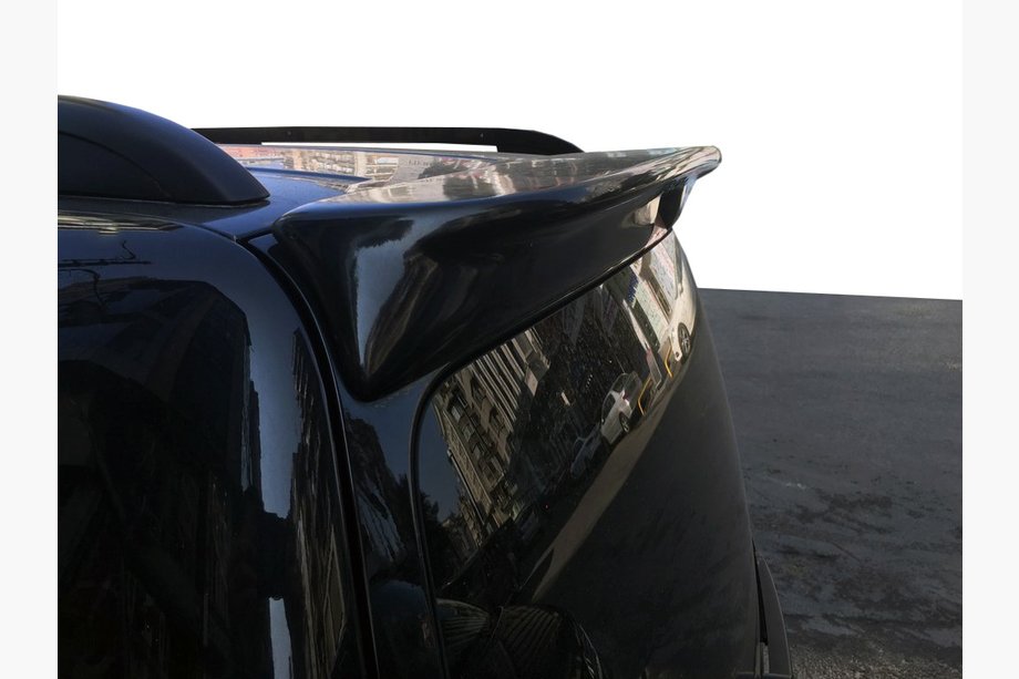 Volkswagen Caddy 2010–2015 Spoileri Kalin (maalattava) Image