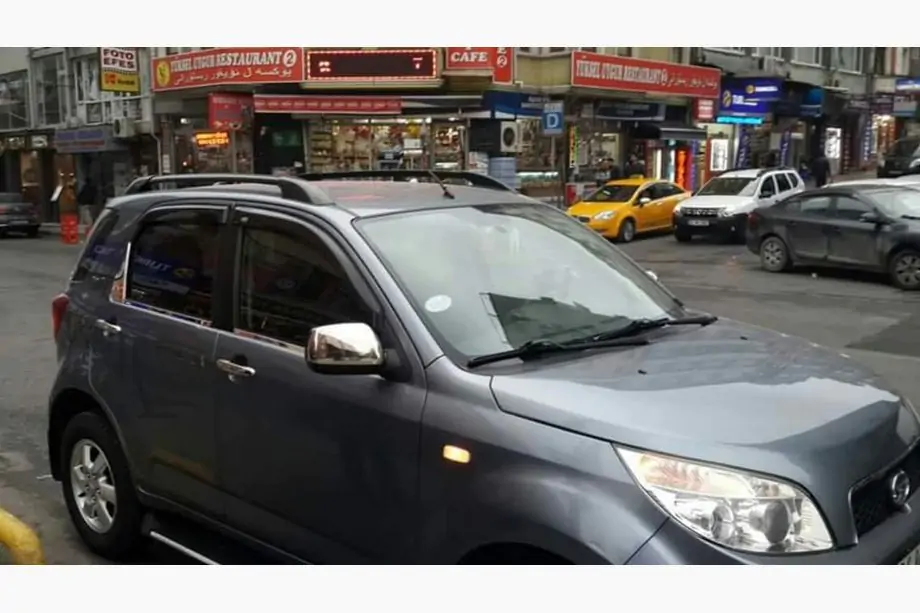 Daihatsu Terios 2006–2017 Ulkoiset ikkunalistat (4 kpl, ruostumaton teräs) Kuva 2