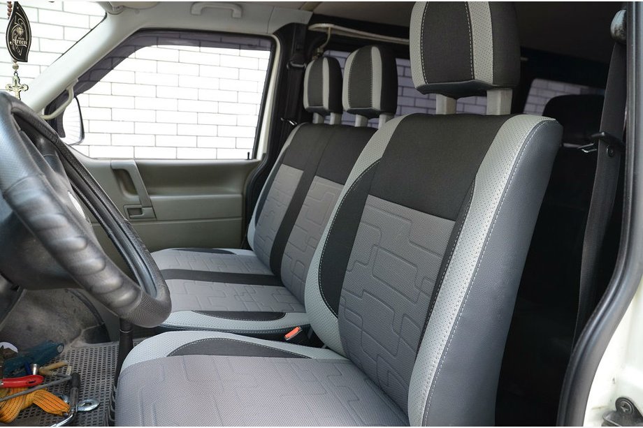 Volkswagen T4 Caravelle/Multivan 1990–2003 Auton penkinpäälliset (keinonahka↗kangas, Premium) Etupenkit 2+1 Image