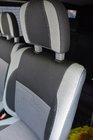 Volkswagen T4 Caravelle/Multivan 1990–2003 Auton penkinpäälliset (keinonahka↗kangas, Premium) Etupenkit 2+1 kuva 3