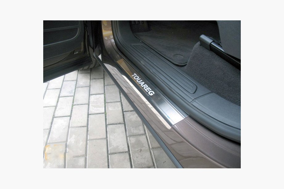 Volkswagen Touareg 2010–2018 Ovikynnyslistat Nataniko (4 kpl, ruostumaton teräs) Vakio – Lohmann-teippi, 0,5 mm Image
