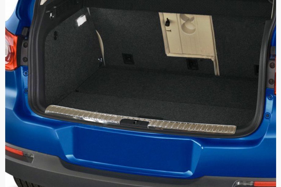 Volkswagen Tiguan 2007–2016 Takakynnyksen suojalista OmsaLine (rst) Kiiltävä Kuva 3