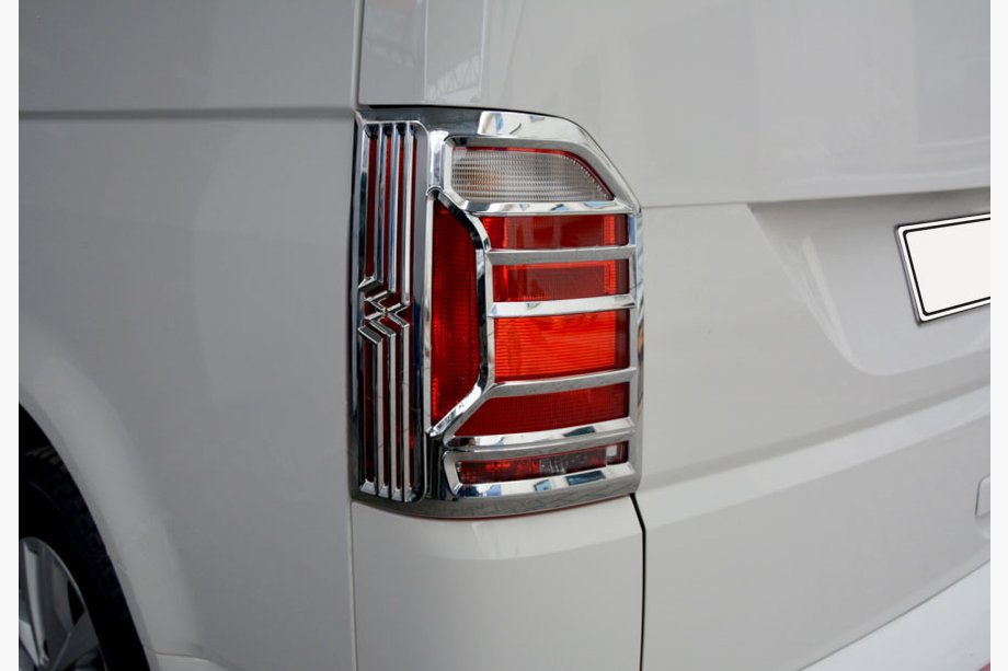 Volkswagen T6 2015–2024 Kromikehykset takavaloihin OmsaLine (2 kpl, ABS-kromi) Image