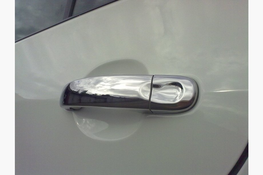 Volkswagen Golf 5 2003–2009 Kromatut ovenkahvan suojakuoret (SW, 4 kpl, ruostumaton teräs) Image