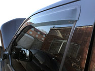 Volkswagen T5 Multivan 2003–2010 Ikkunatuuliohjaimet (2 kpl, Sunflex) kuva 1