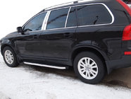 Volvo XC90 2002–2014 BlackLine-sivuporrassarja (2 kpl, alumiini) kuva 1