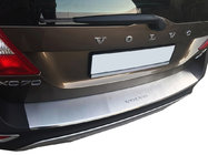 Volvo XC70 2007–2013 Takapuskurin suojalista taivutuksella Nataniko (ruostumaton teräs) kuva 1