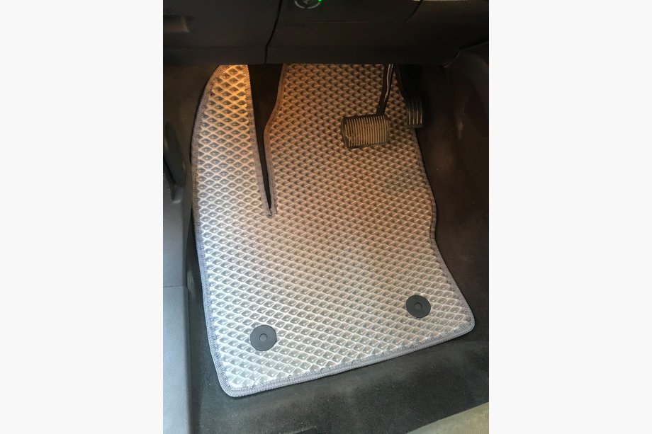 Ford Kuga/Escape 2013–2019 EVA-lattiamatot (harmaat) Image