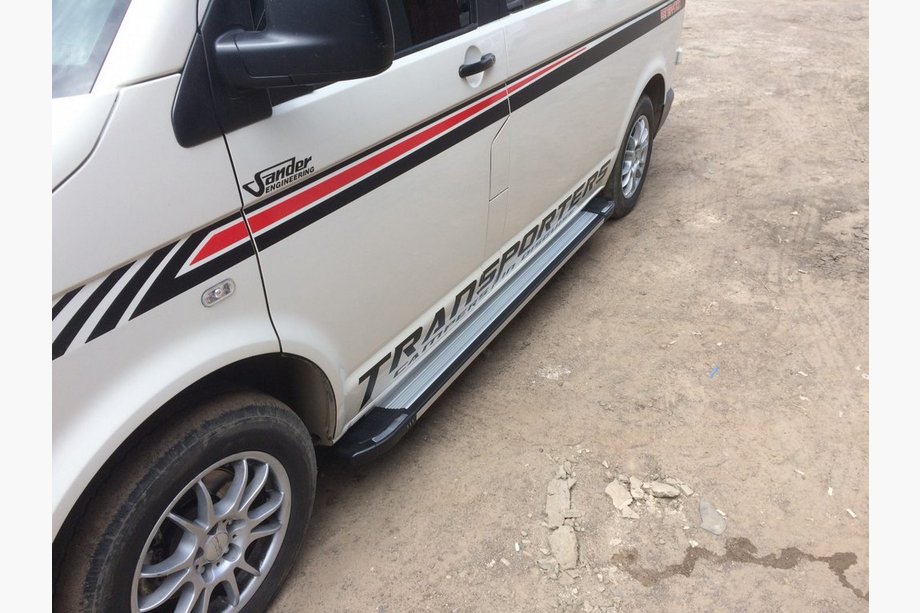 Volkswagen T5 Multivan 2003–2010 Rainbow-sivuaskelmat (2 kpl, alumiini) Image