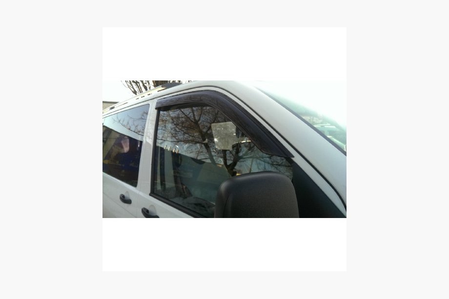 Volkswagen T5 Multivan 2003–2010 Sivulasien tuuliohjaimet (2 kpl, UA-Sport) Image