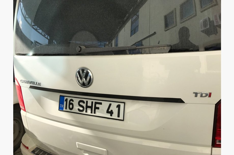 Volkswagen T6 2015–2024 Rekisterikilven ylälista (hiilikuitu) Image