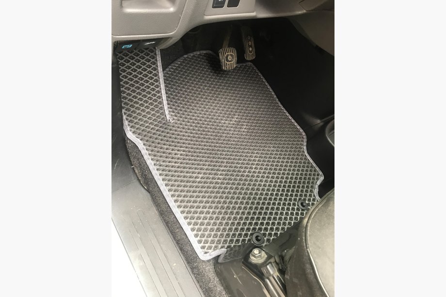 Nissan NV200 2009– EVA-matot sähköautoon (mustat) Image