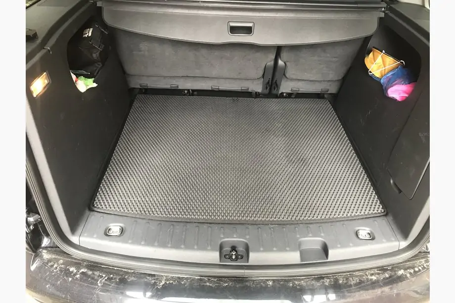 Volkswagen Caddy 2010–2015 Tavaratilan matto, standardi (EVA, musta) Image