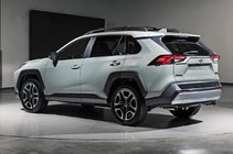 Toyota Rav 4 2019–2025 OEM-poikkitangot TRD-kattokaiteisiin (2 kpl) kuva 1