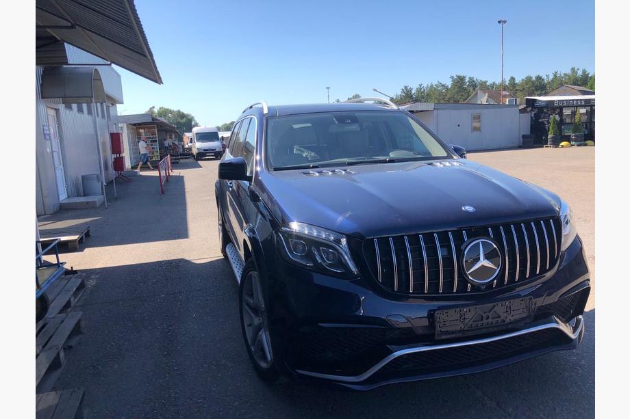 Mercedes GL/GLS -luokka X166 2012–2019 AMG V1 -korisarja täydellä puskurilla (GLS63) Kuva 2