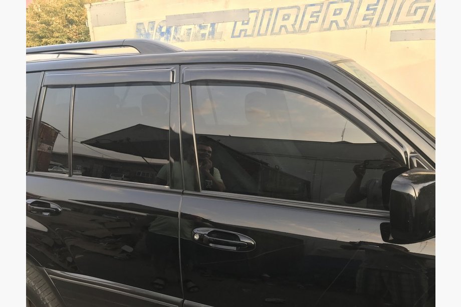 Lexus LX470 1998–2007 Ikkunatuuliohjaimet (4 kpl, Niken) Image
