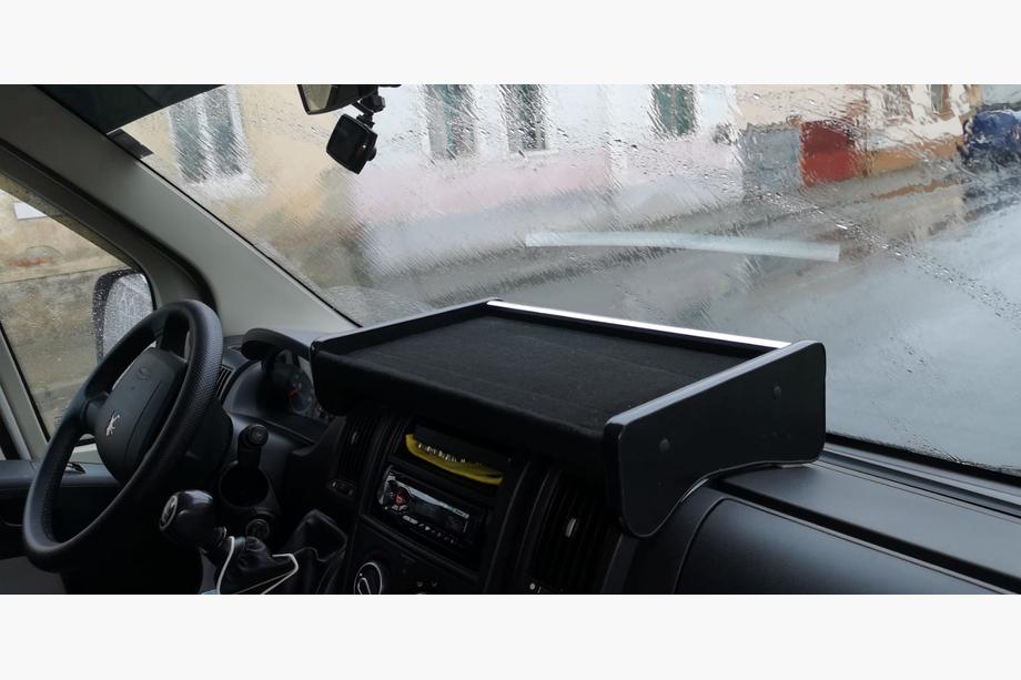 Peugeot Boxer 2006–2025 Kojelaudan hylly (tyyppi 1) 2006-2014 Image