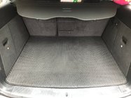 Volkswagen Touareg 2010–2018 Tavaratilan matto V1 (EVA, musta) kuva 1