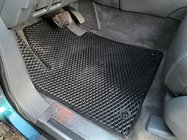 Toyota Land Cruiser 200 2007–2021 Polyuretaani lattiamatot (2007-2012, EVA, mustat) kuva 1