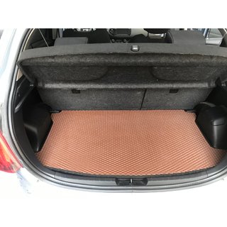 Tavaratilan matto (EVA, tiilenpunainen) Toyota Yaris 2010–2020 kuva 1