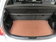 Toyota Yaris 2010–2020 Tavaratilan matto (EVA, tiilenpunainen) kuva 1