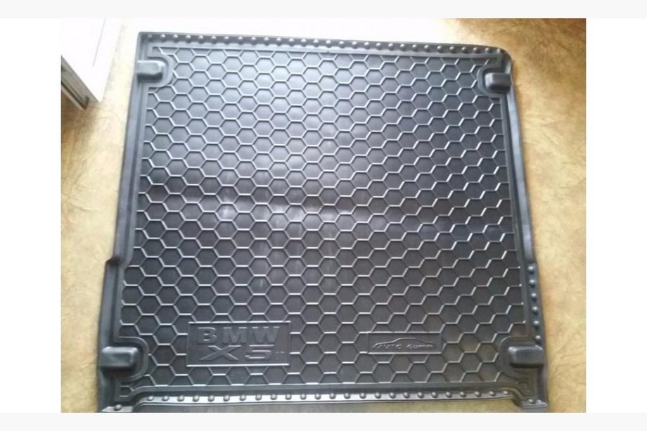 BMW X5 E70 2007–2013 Tavaratilan kumimatto Image