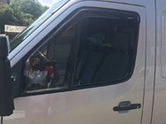 Mercedes Sprinter W901/902/903/904/905 1995–2006 Ikkunatuuliohjaimet (2 kpl, Sunflex) kuva 1