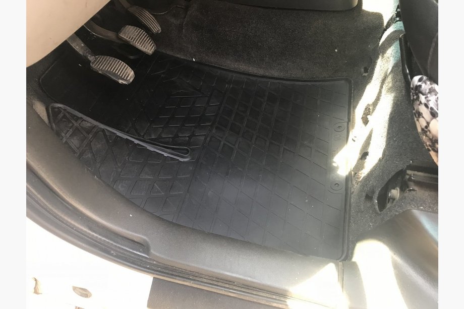Fiat Doblo I 2001–2005 Kumimatot (Stingray) Image