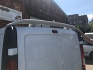 Renault Trafic 2001–2015 Kattospoileri (maalattava) kuva 1
