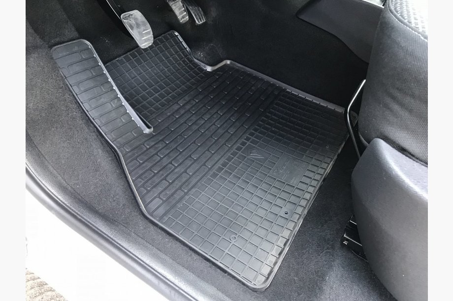 Renault Kangoo 2008–2020 Kumimatot (Stingray) 4 kpl, Premium - hajuton kumiton Image