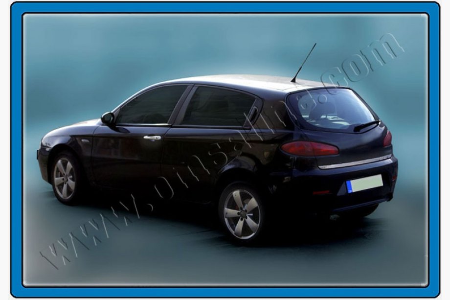 Alfa Romeo 147 2000–2010 Takalukun reunalista (ruostumaton teräs) Image