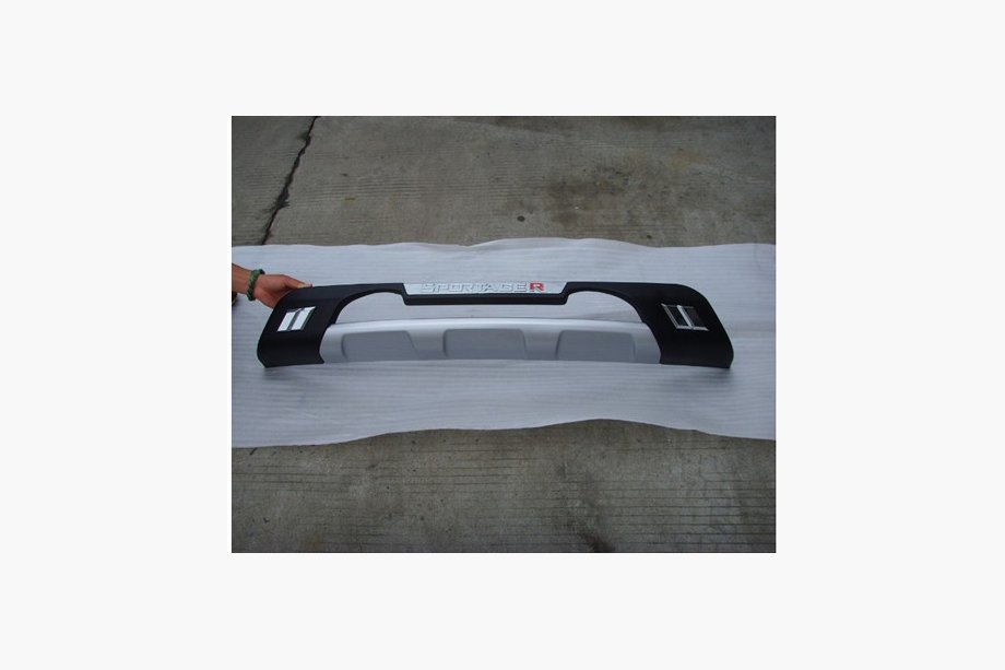 Kia Sportage 2010–2015 Takapuskurin lista QY-008 (muovi) Image