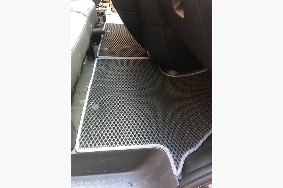 Opel Vivaro 2015–2019 EVA-sisämatot (2 kpl, mustat) Image